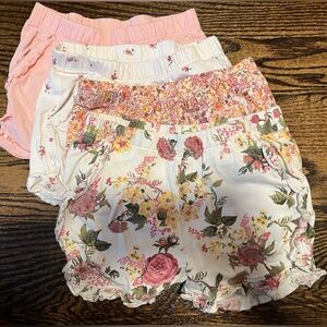 Pack of 4 girls shorts- assortment of colors. Size 3-4year